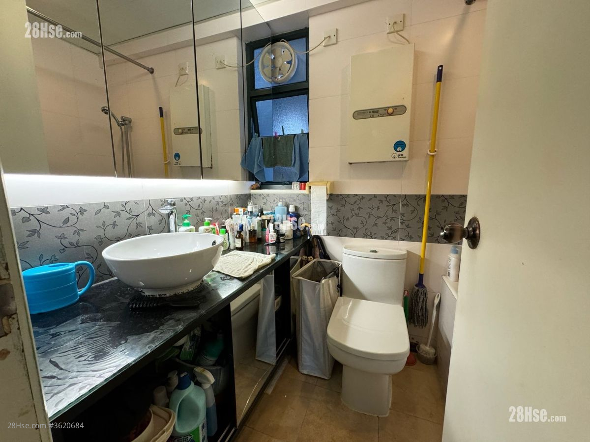 Hang King Garden Sell 2 Bedrooms 452 ft² ( 42.0 m² ) Hang King Garden Sell 2 Bedrooms 452 ft² ( 42.0 m² )