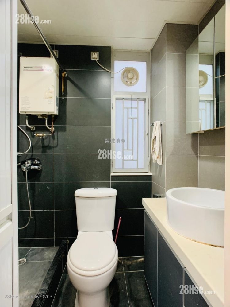 豪景花园 售盘 2 房 , 1 浴室 536 平方尺 ( 49.8 平方米 ) 豪景花园 售盘 2 房 , 1 浴室 536 平方尺 ( 49.8 平方米 )