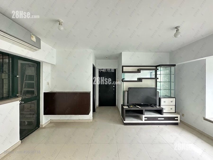 Dawning Views Sell 3 Bedrooms 578 ft² ( 53.7 m² )