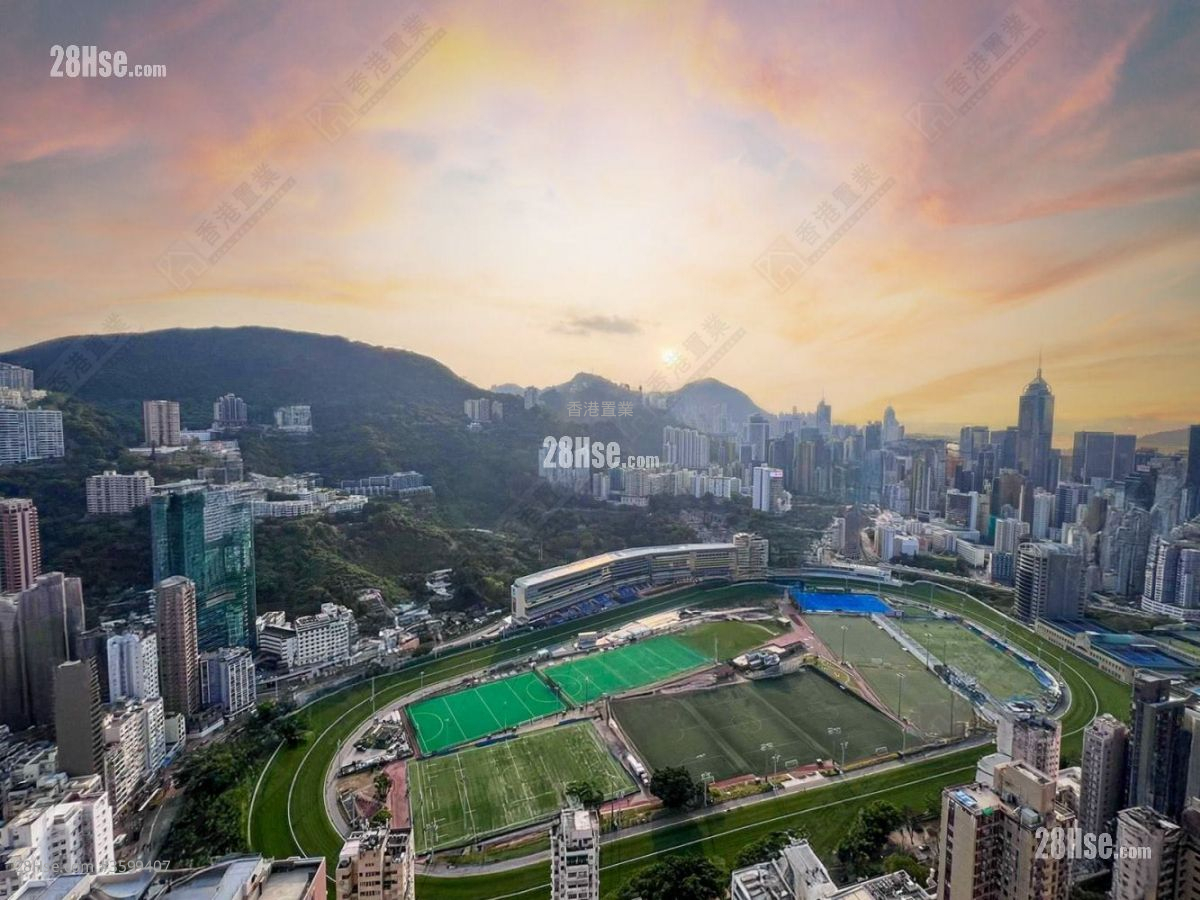 乐天峯 售盘 3 房 , 3 浴室 1,280 平方尺 ( 118.9 平方米 )