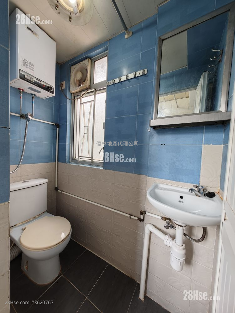 瑞和楼 租盘 2 房 , 1 浴室 265 平方尺 ( 24.6 平方米 ) 瑞和楼 租盘 2 房 , 1 浴室 265 平方尺 ( 24.6 平方米 )