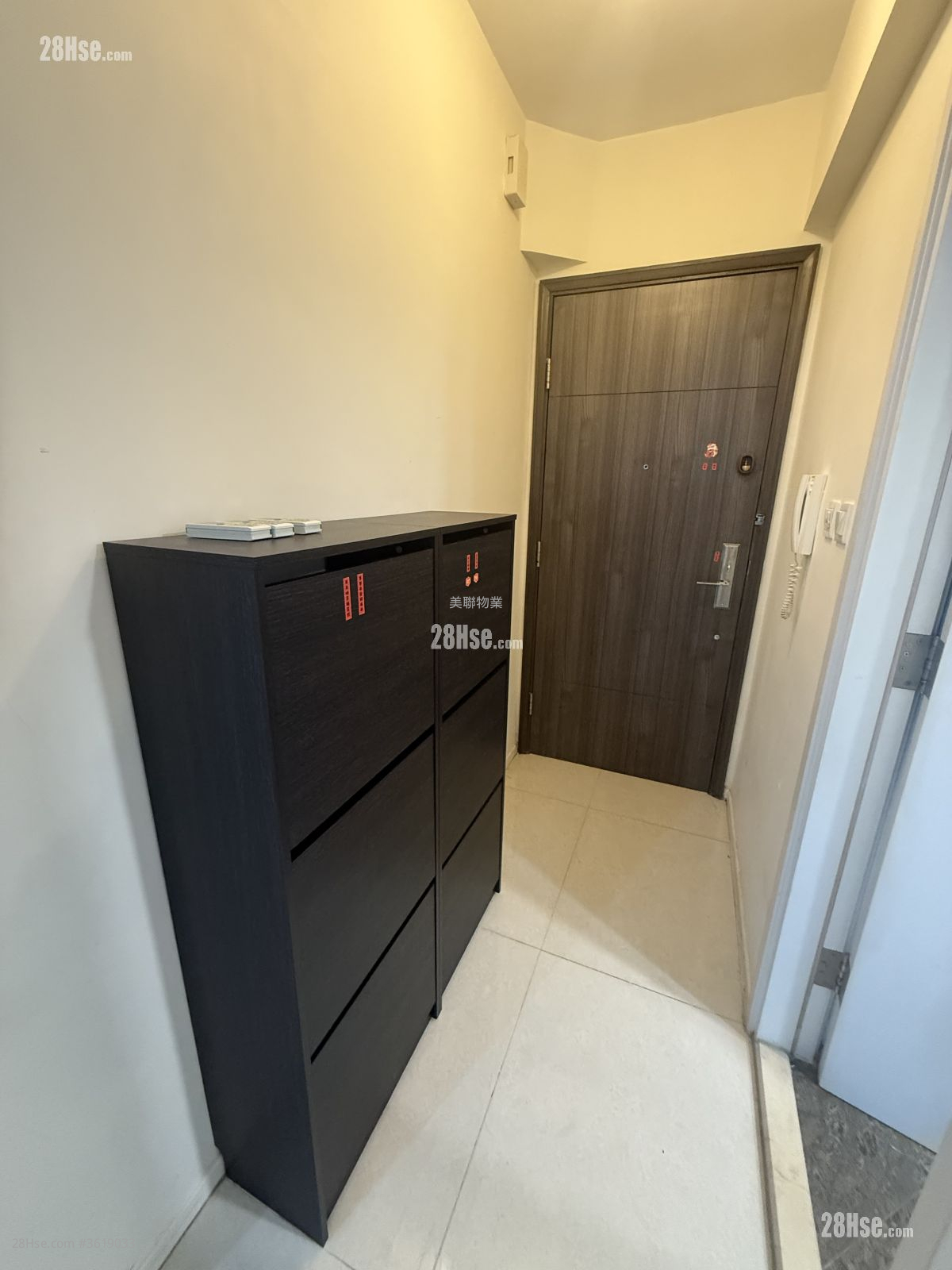 City Point Rental 2 Bedrooms , 1 Bathroom 491 ft² ( 45.6 m² ) City Point Rental 2 Bedrooms , 1 Bathroom 491 ft² ( 45.6 m² )