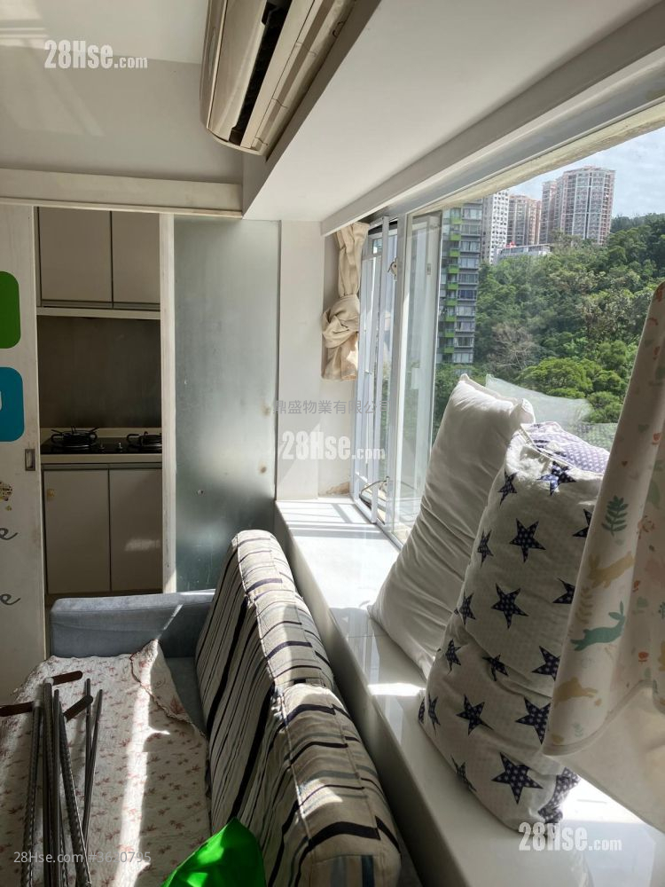 清华大厦 租盘 2 房 , 1 浴室 438 平方尺 ( 40.7 平方米 ) 清华大厦 租盘 2 房 , 1 浴室 438 平方尺 ( 40.7 平方米 )