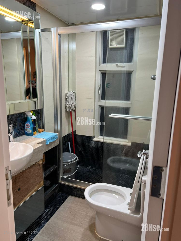 Festival City Rental 2 Bedrooms , 1 Bathroom 678 ft² ( 63.0 m² ) Festival City Rental 2 Bedrooms , 1 Bathroom 678 ft² ( 63.0 m² )