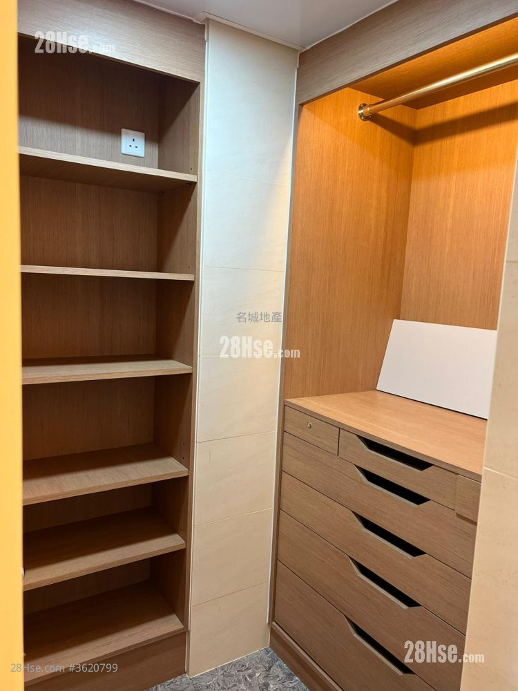 Festival City Rental 2 Bedrooms , 1 Bathroom 678 ft² ( 63.0 m² ) Festival City Rental 2 Bedrooms , 1 Bathroom 678 ft² ( 63.0 m² )
