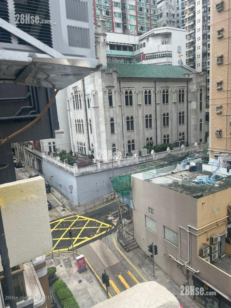 恒兴楼 租盘 1 房 , 1 浴室 286 平方尺 ( 26.6 平方米 ) 恒兴楼 租盘 1 房 , 1 浴室 286 平方尺 ( 26.6 平方米 )