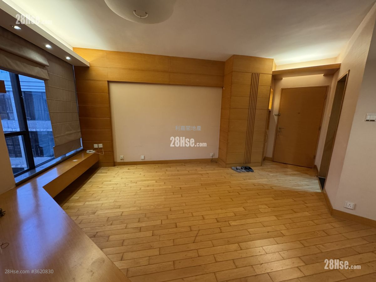 大埔宝马山 售盘 3 房 , 2 浴室 756 平方尺 ( 70.2 平方米 ) 大埔宝马山 售盘 3 房 , 2 浴室 756 平方尺 ( 70.2 平方米 )