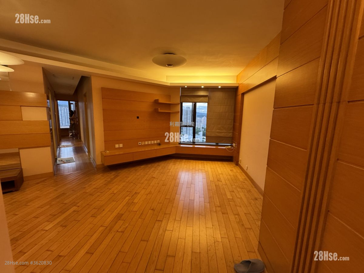 大埔宝马山 售盘 3 房 , 2 浴室 756 平方尺 ( 70.2 平方米 ) 大埔宝马山 售盘 3 房 , 2 浴室 756 平方尺 ( 70.2 平方米 )