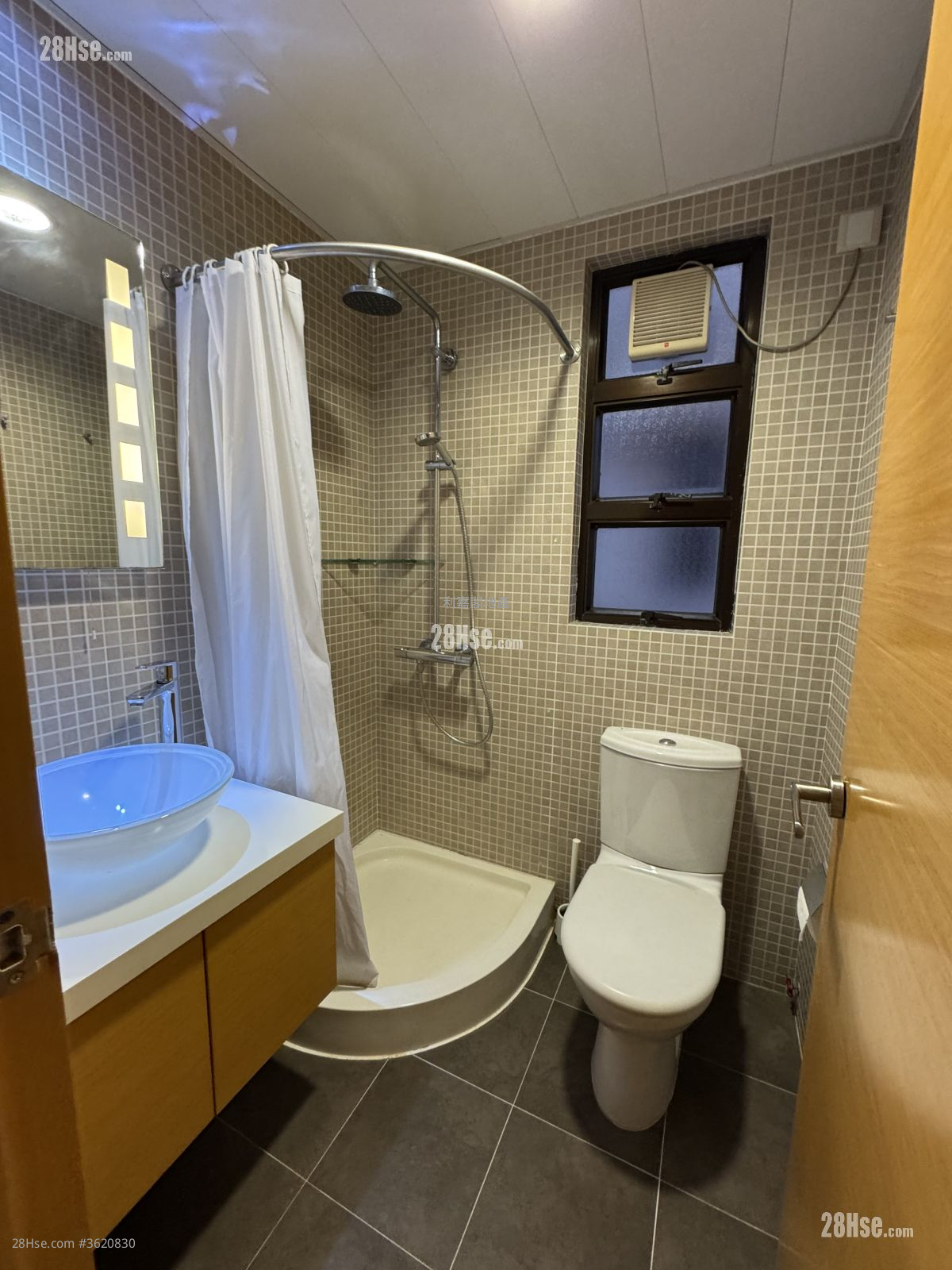 大埔宝马山 售盘 3 房 , 2 浴室 756 平方尺 ( 70.2 平方米 ) 大埔宝马山 售盘 3 房 , 2 浴室 756 平方尺 ( 70.2 平方米 )