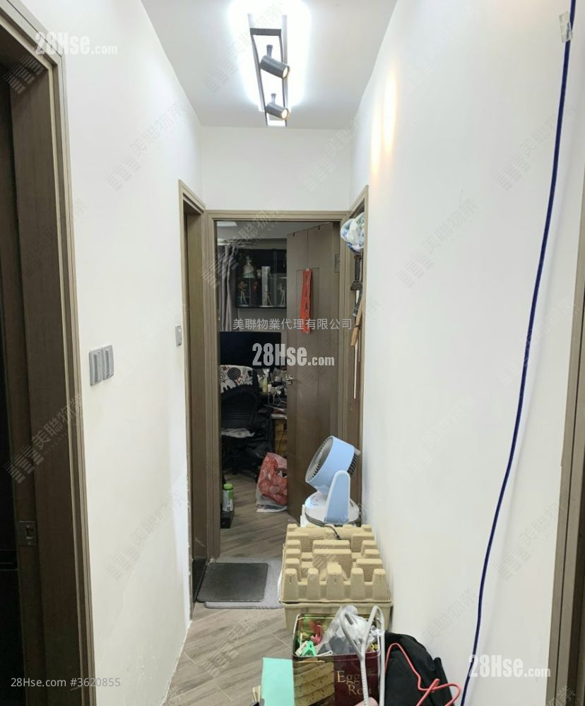 安宁花园 售盘 3 房 , 1 浴室 583 平方尺 ( 54.2 平方米 ) 安宁花园 售盘 3 房 , 1 浴室 583 平方尺 ( 54.2 平方米 )