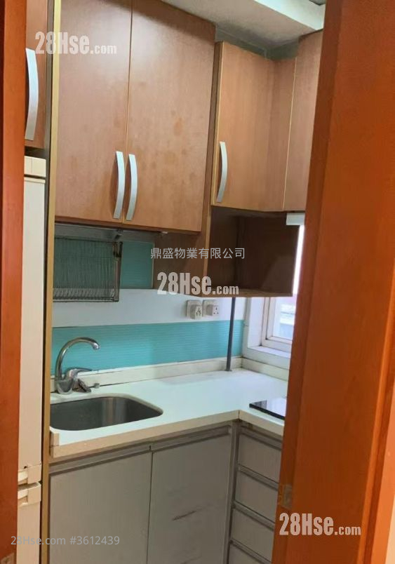 Healthy Gardens Rental 2 Bedrooms , 1 Bathroom 446 ft² ( 41.4 m² )