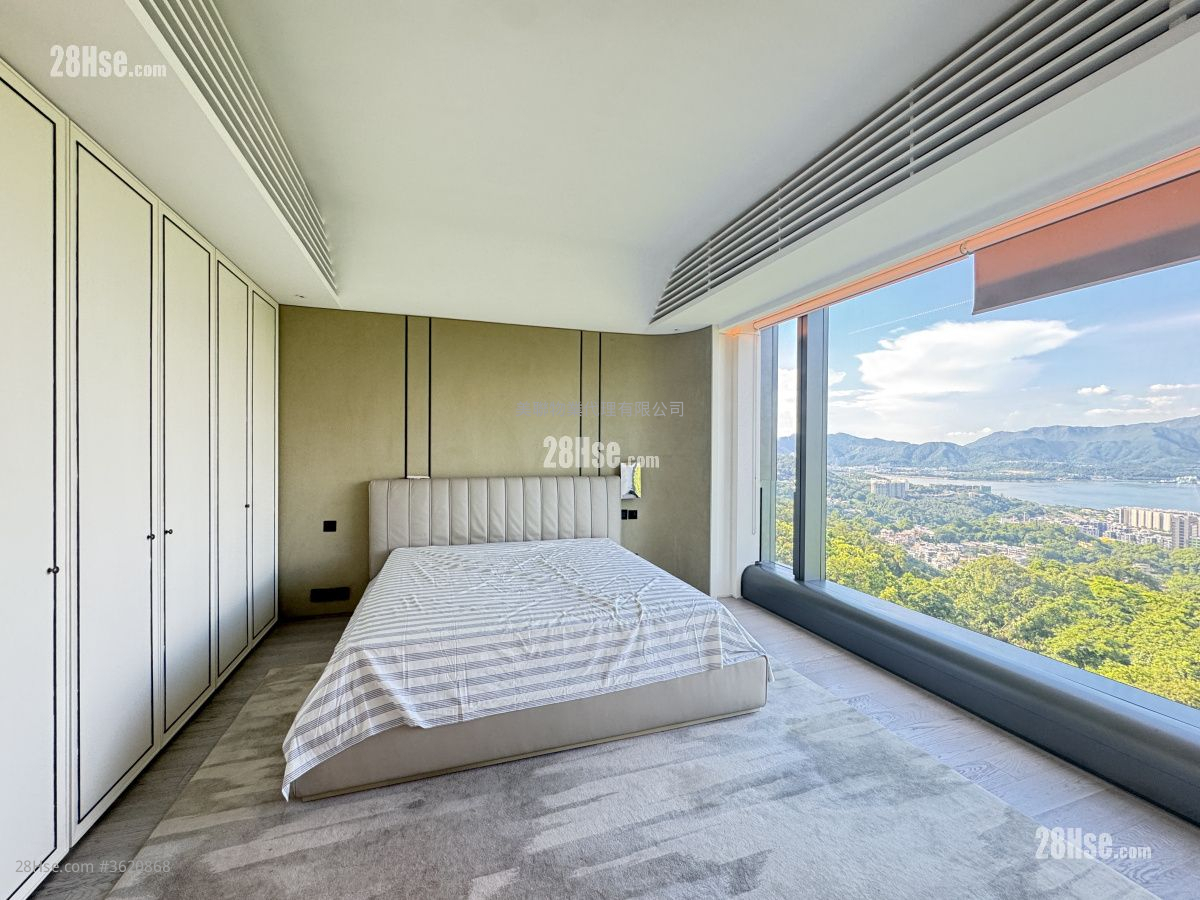 澐沣 售盘 3 房 2,100 平方尺 ( 195.1 平方米 ) 澐沣 售盘 3 房 2,100 平方尺 ( 195.1 平方米 )