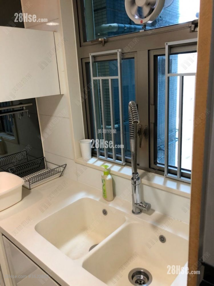 厨房: 君汇港 售盘 2 房 , 1 浴室 541 平方尺 ( 50.3 平方米 ) 厨房: 君汇港 售盘 2 房 , 1 浴室 541 平方尺 ( 50.3 平方米 )