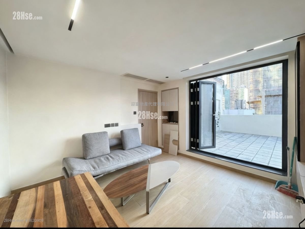 安美大厦 售盘 2 房 , 1 浴室 405 平方尺 ( 37.6 平方米 )