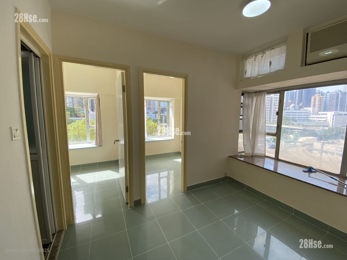 屯门市广场 租盘 2 房 , 1 浴室 363 平方尺 ( 33.7 平方米 ) 屯门市广场 租盘 2 房 , 1 浴室 363 平方尺 ( 33.7 平方米 )