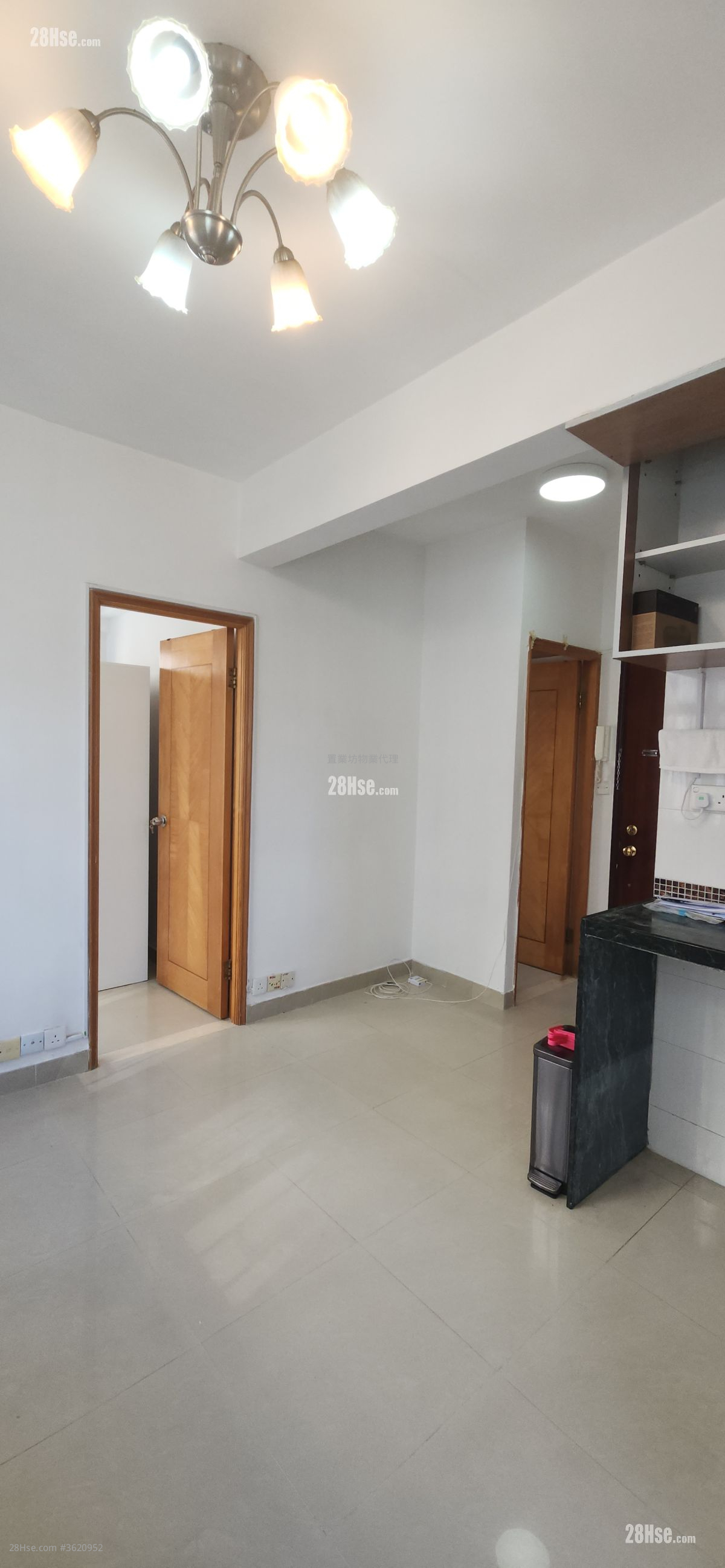 华堂大厦 租盘 2 房 , 1 浴室 277 平方尺 ( 25.7 平方米 ) 华堂大厦 租盘 2 房 , 1 浴室 277 平方尺 ( 25.7 平方米 )