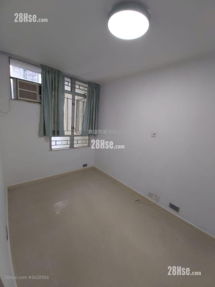 Tung Yan Court Rental Studio , 1 Bathroom 211 ft² ( 19.6 m² ) Tung Yan Court Rental Studio , 1 Bathroom 211 ft² ( 19.6 m² )