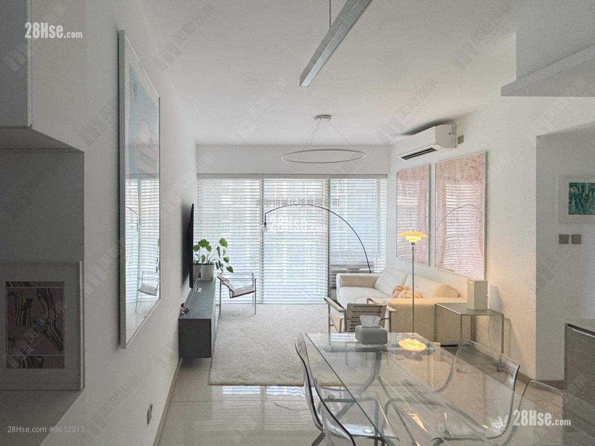 The Horizon Sell 3 Bedrooms , 2 Bathrooms 788 ft² ( 73.2 m² )