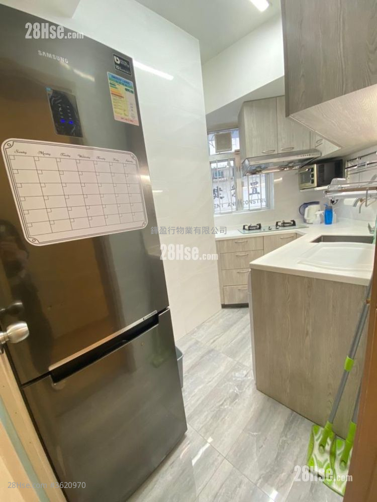 长春大厦 租盘 3 房 , 1 浴室 800 平方尺 ( 74.3 平方米 ) 长春大厦 租盘 3 房 , 1 浴室 800 平方尺 ( 74.3 平方米 )