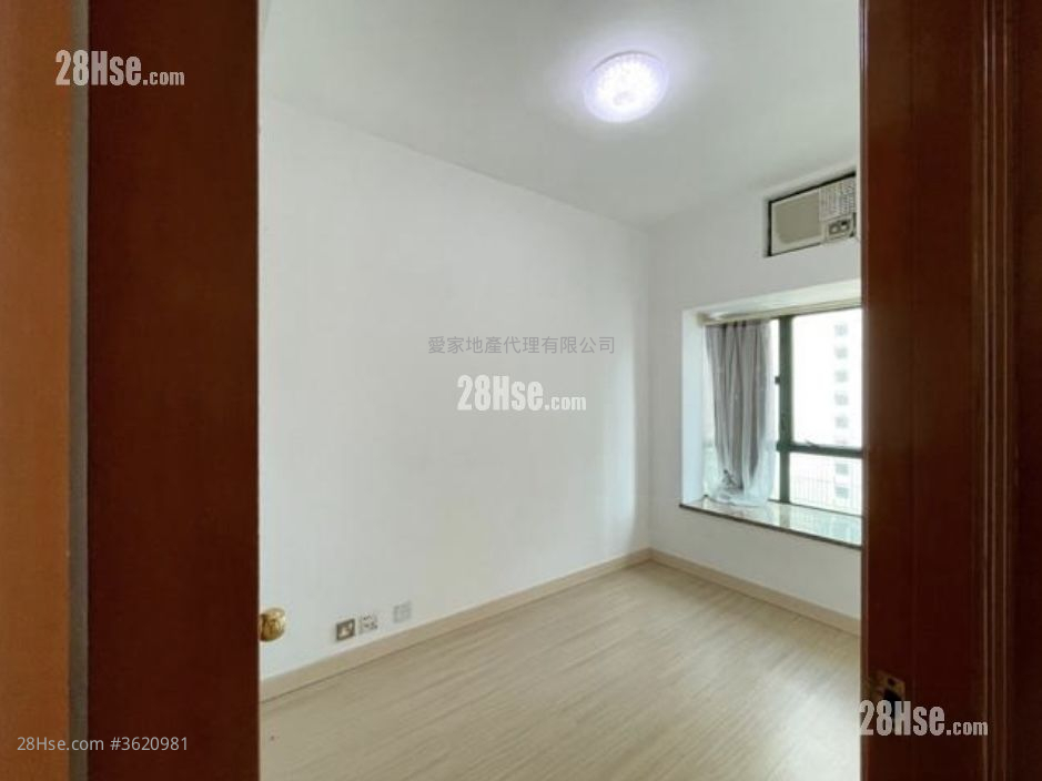 东港城 租盘 2 房 , 1 浴室 463 平方尺 ( 43.0 平方米 ) 东港城 租盘 2 房 , 1 浴室 463 平方尺 ( 43.0 平方米 )