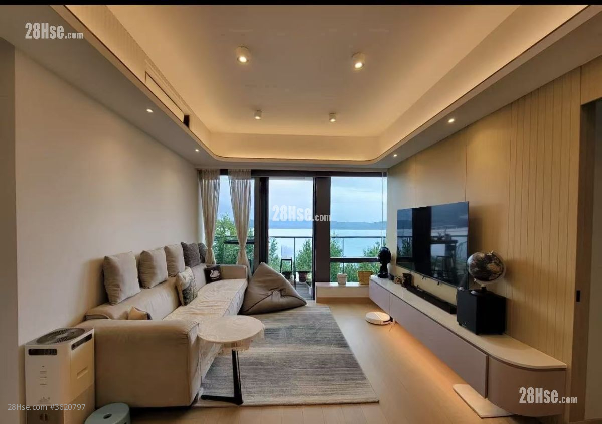 Malibu Rental 4 Bedrooms , 2 Bathrooms 1,087 ft² ( 101.0 m² ) Malibu Rental 4 Bedrooms , 2 Bathrooms 1,087 ft² ( 101.0 m² )