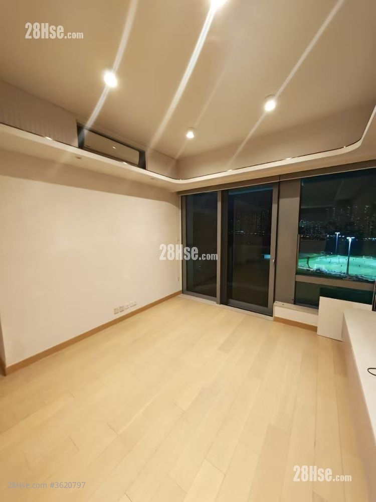 Malibu Rental 4 Bedrooms , 2 Bathrooms 1,087 ft² ( 101.0 m² ) Malibu Rental 4 Bedrooms , 2 Bathrooms 1,087 ft² ( 101.0 m² )