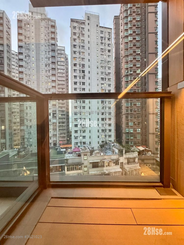 One Prestige Rental Studio , 1 Bathroom 202 ft² ( 18.8 m² ) One Prestige Rental Studio , 1 Bathroom 202 ft² ( 18.8 m² )