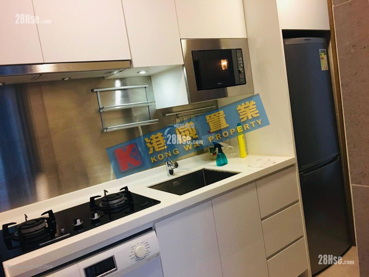 Heya Star Rental 2 Bedrooms , 1 Bathroom 542 ft² ( 50.4 m² ) Heya Star Rental 2 Bedrooms , 1 Bathroom 542 ft² ( 50.4 m² )