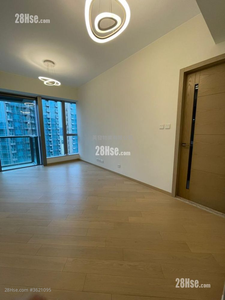 Grand Central Rental 522 ft² ( 48.5 m² ) Grand Central Rental 522 ft² ( 48.5 m² )