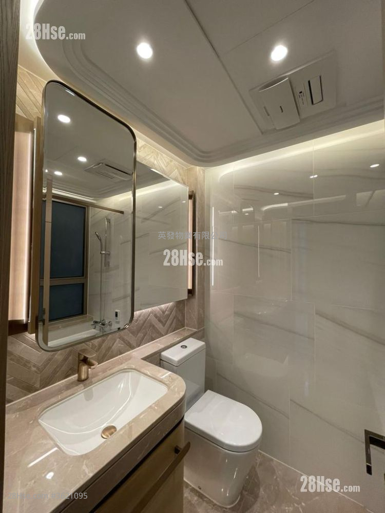 Grand Central Rental 522 ft² ( 48.5 m² ) Grand Central Rental 522 ft² ( 48.5 m² )