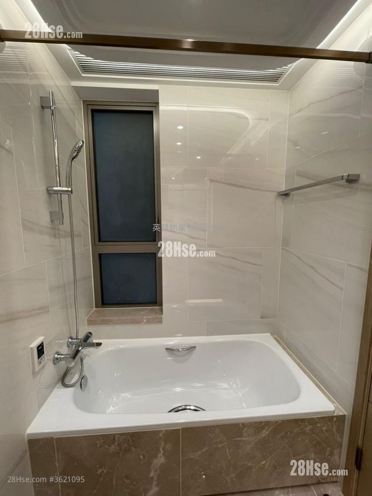 Grand Central Rental 522 ft² ( 48.5 m² ) Grand Central Rental 522 ft² ( 48.5 m² )