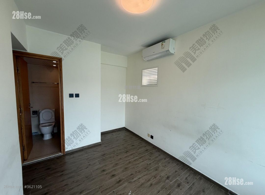 Park Island Rental 4 Bedrooms , 2 Bathrooms 762 ft² ( 70.8 m² ) Park Island Rental 4 Bedrooms , 2 Bathrooms 762 ft² ( 70.8 m² )