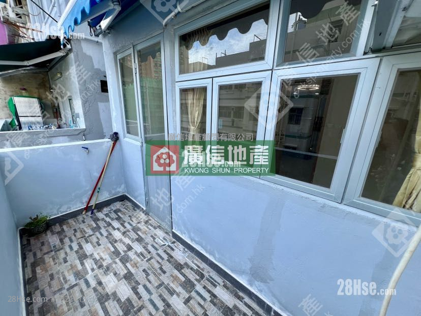 中兴楼 租盘 2 房 , 1 浴室 311 平方尺 ( 28.9 平方米 ) 中兴楼 租盘 2 房 , 1 浴室 311 平方尺 ( 28.9 平方米 )