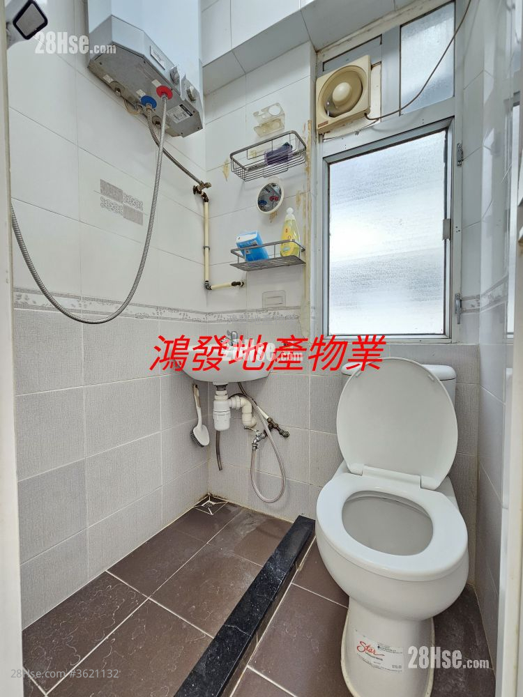 长康大厦 租盘 开放式间隔 , 1 浴室 220 平方尺 ( 20.4 平方米 ) 长康大厦 租盘 开放式间隔 , 1 浴室 220 平方尺 ( 20.4 平方米 )