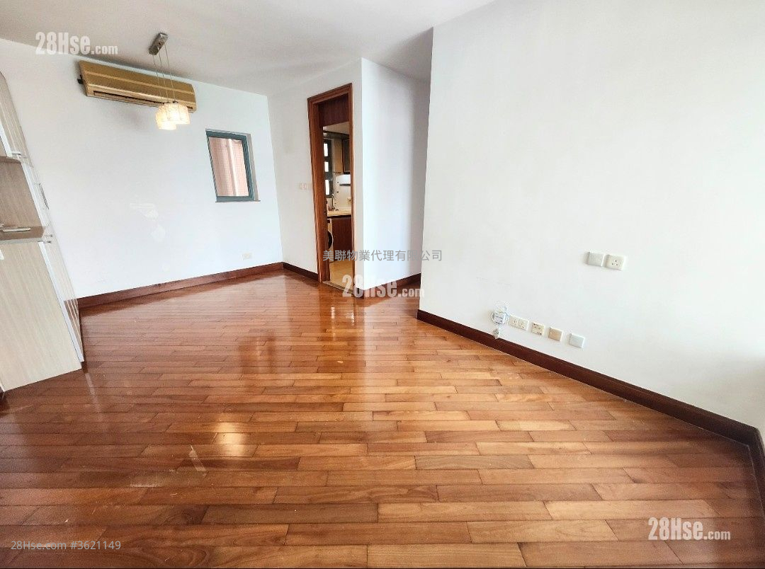 Aquamarine Sell 3 Bedrooms , 1 Bathroom 588 ft² ( 54.6 m² ) Aquamarine Sell 3 Bedrooms , 1 Bathroom 588 ft² ( 54.6 m² )