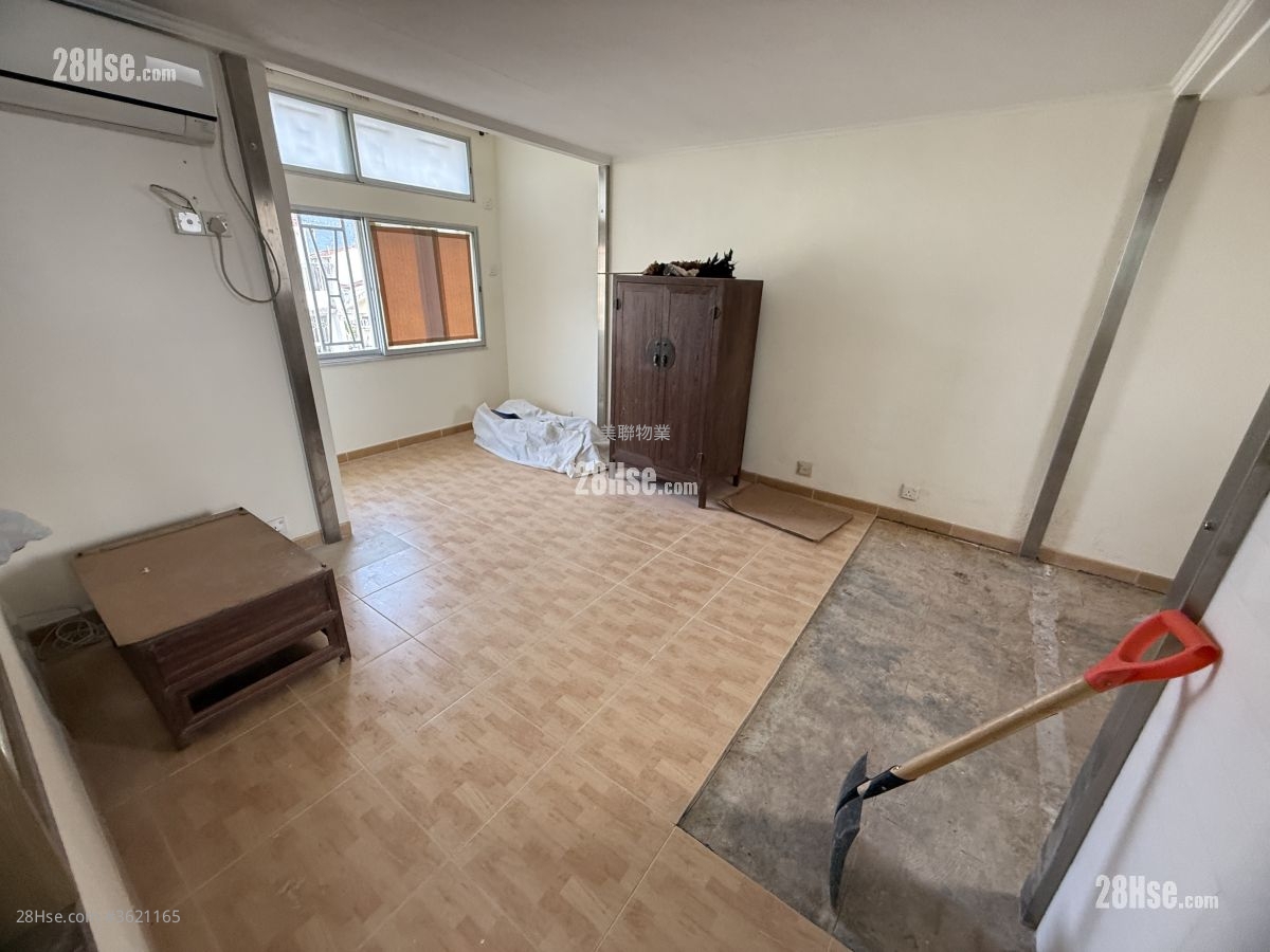 锦绣花园 售盘 2 房 , 2 浴室 962 平方尺 ( 89.4 平方米 ) 锦绣花园 售盘 2 房 , 2 浴室 962 平方尺 ( 89.4 平方米 )