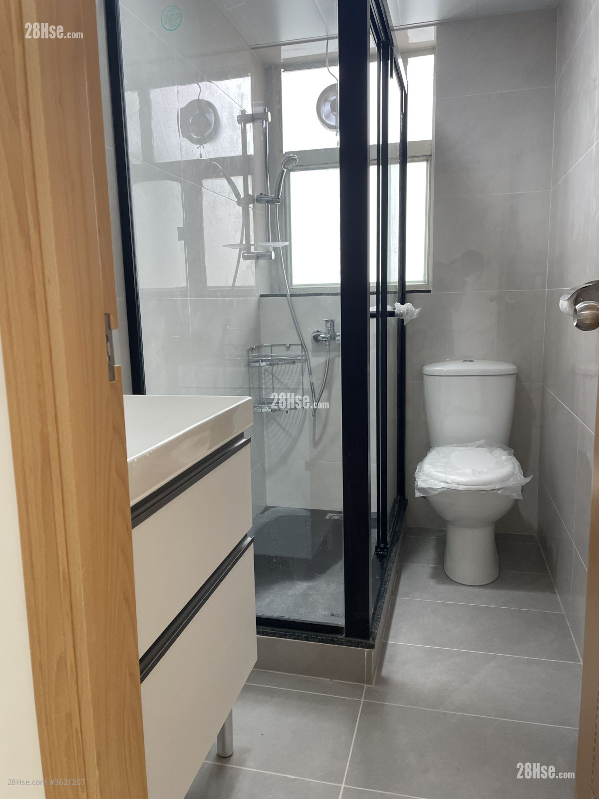 利兴大楼 租盘 3 房 , 1 浴室 598 平方尺 ( 55.6 平方米 )