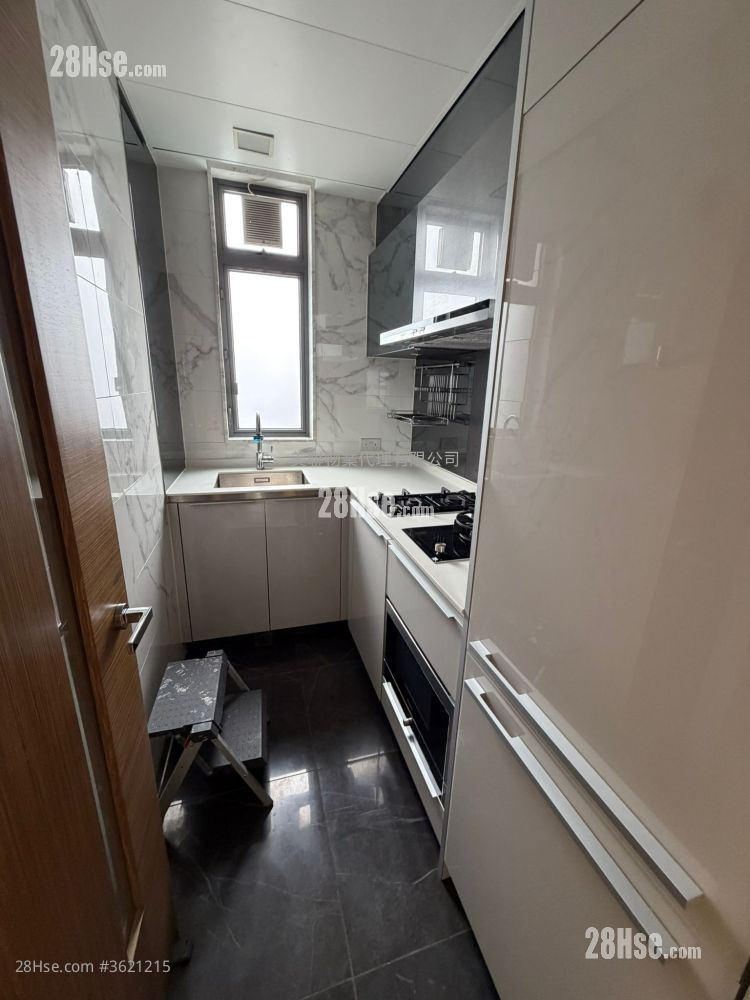 Grand YOHO 租盘 3 房 , 1 浴室 592 平方尺 ( 55.0 平方米 ) Grand YOHO 租盘 3 房 , 1 浴室 592 平方尺 ( 55.0 平方米 )