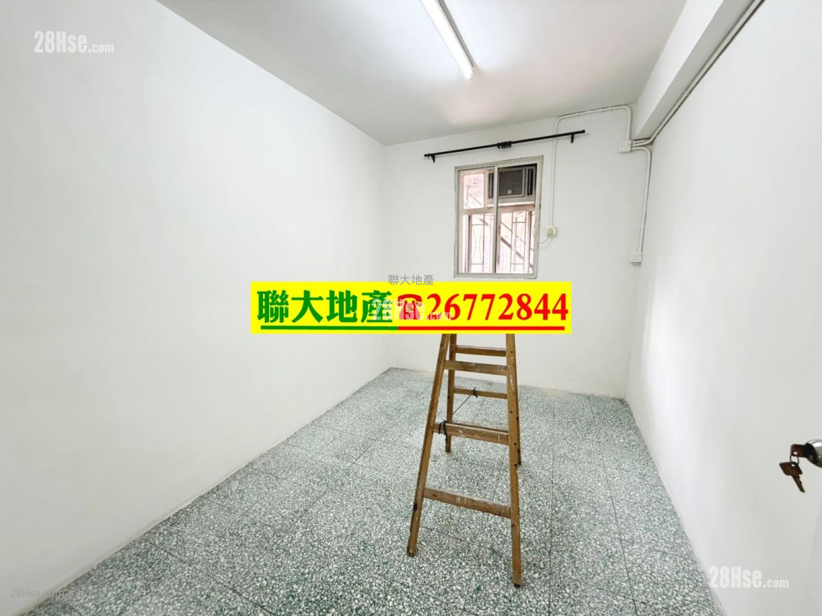 村屋 租盘 2 房 , 1 浴室 300 平方尺 ( 27.9 平方米 ) 村屋 租盘 2 房 , 1 浴室 300 平方尺 ( 27.9 平方米 )