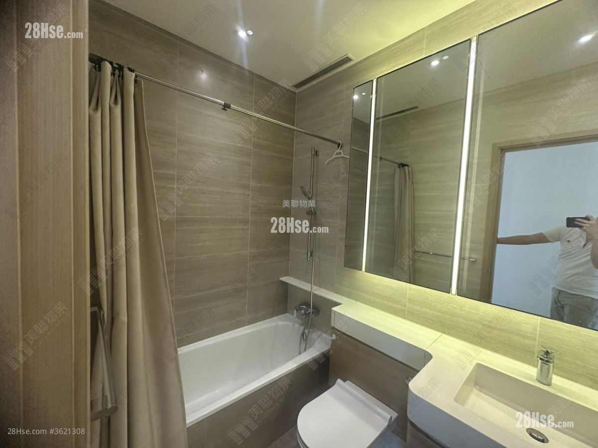 Dragons Range Sell 3 Bedrooms , 3 Bathrooms 1,011 ft² ( 93.9 m² ) Dragons Range Sell 3 Bedrooms , 3 Bathrooms 1,011 ft² ( 93.9 m² )