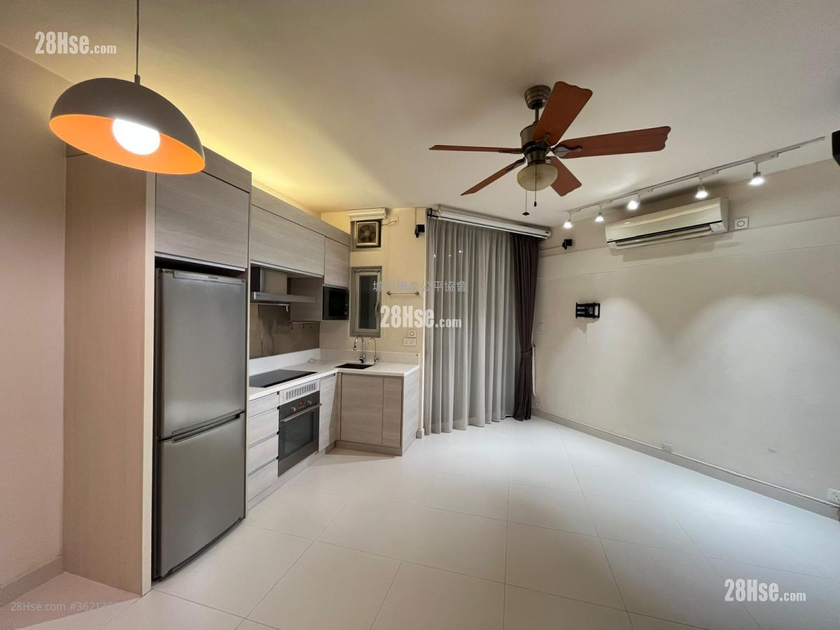 羲皇台 租盘 473 平方尺 ( 43.9 平方米 ) 羲皇台 租盘 473 平方尺 ( 43.9 平方米 )