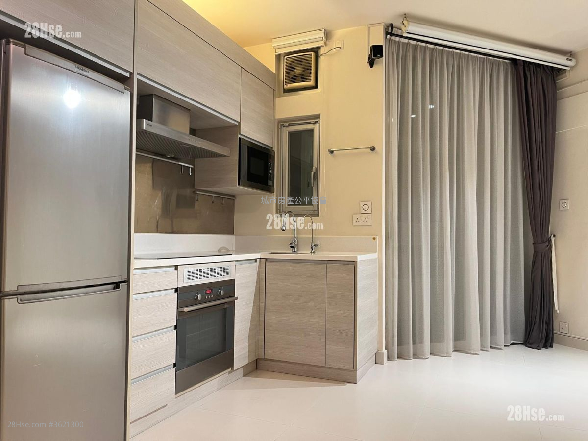 羲皇台 租盘 473 平方尺 ( 43.9 平方米 ) 羲皇台 租盘 473 平方尺 ( 43.9 平方米 )