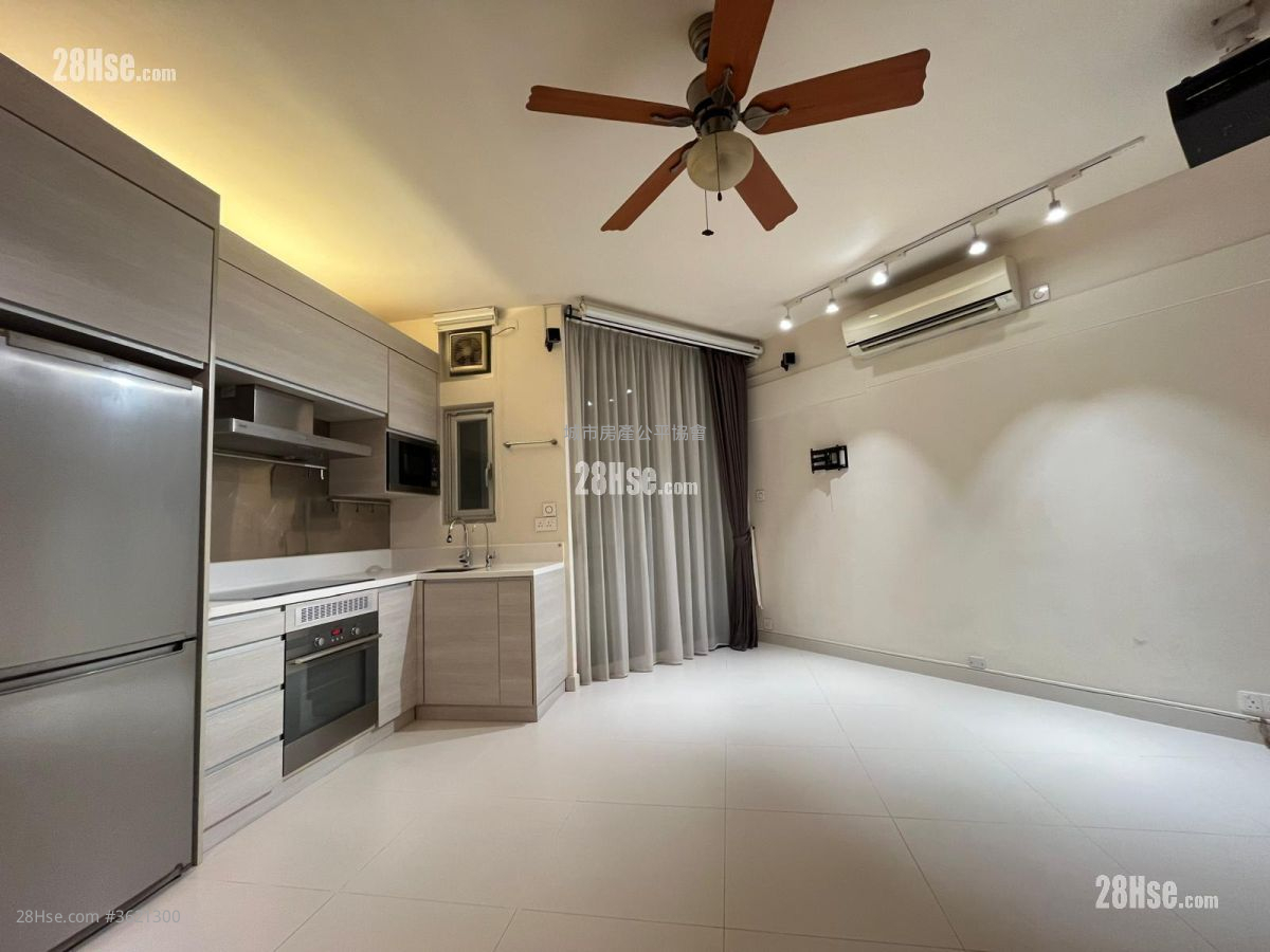 羲皇台 租盘 473 平方尺 ( 43.9 平方米 ) 羲皇台 租盘 473 平方尺 ( 43.9 平方米 )