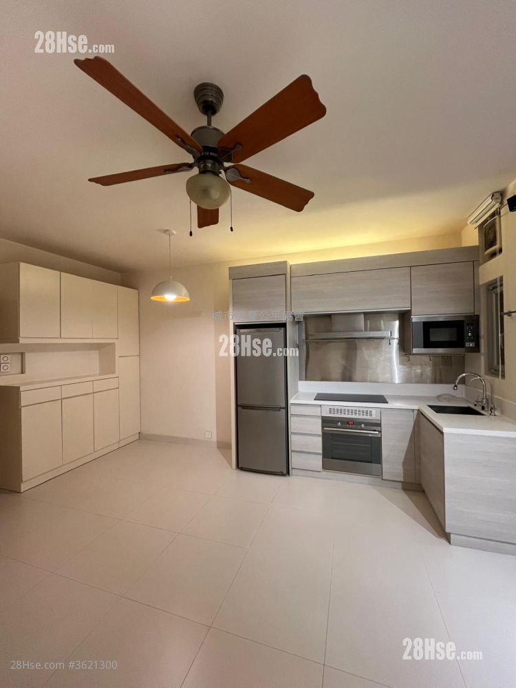 羲皇台 租盘 473 平方尺 ( 43.9 平方米 ) 羲皇台 租盘 473 平方尺 ( 43.9 平方米 )