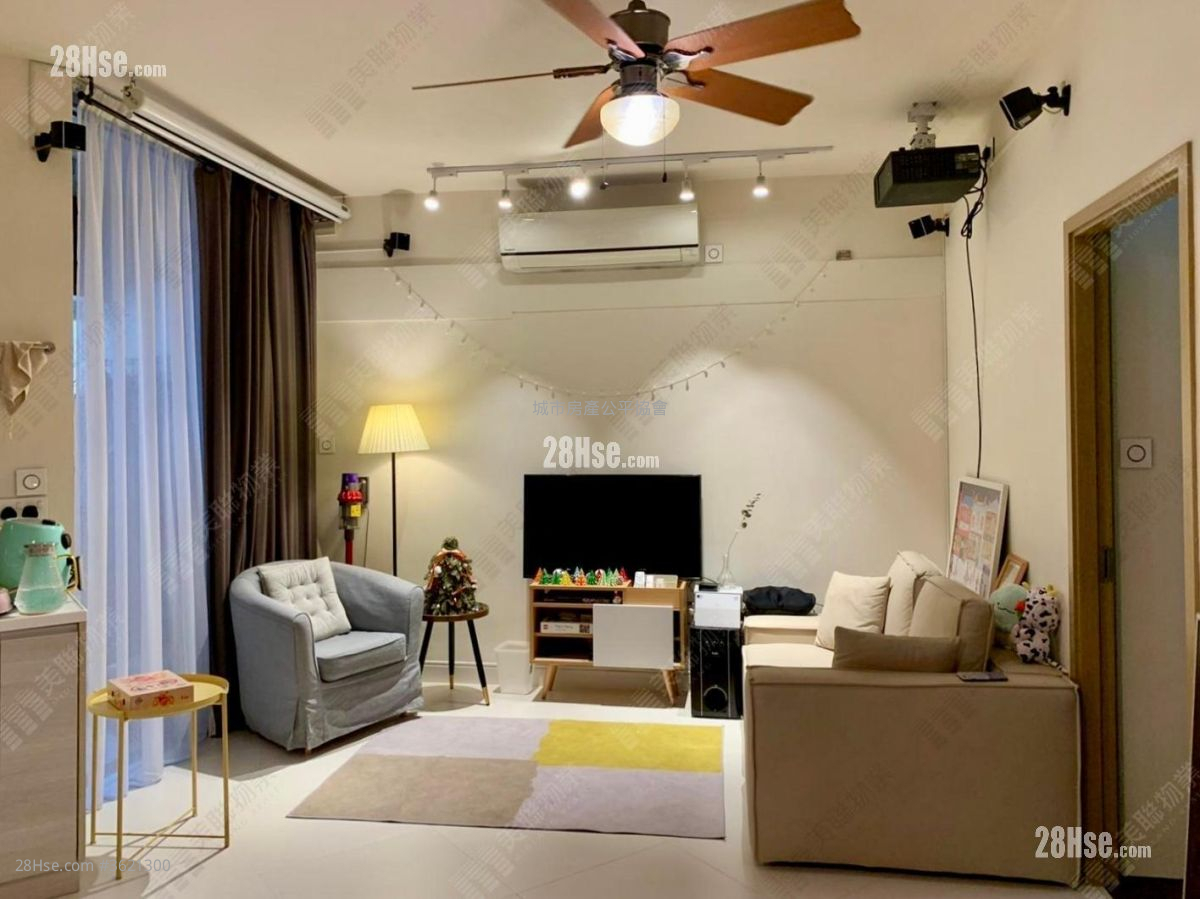 羲皇台 租盘 473 平方尺 ( 43.9 平方米 ) 羲皇台 租盘 473 平方尺 ( 43.9 平方米 )