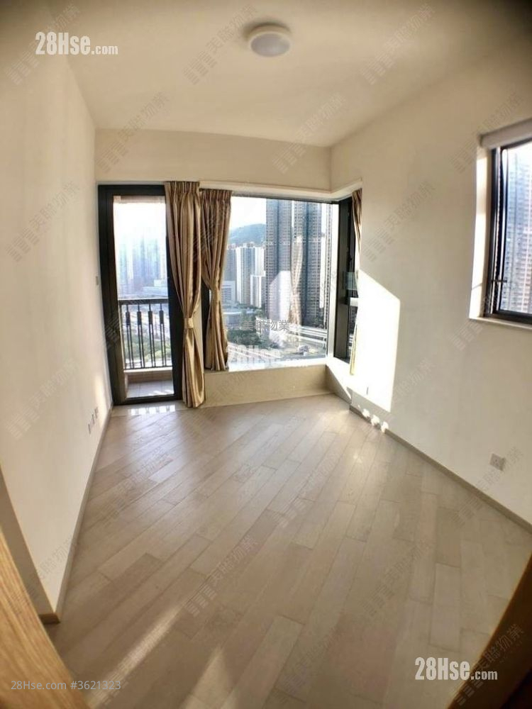 天晋 售盘 4 房 , 2 浴室 735 平方尺 ( 68.3 平方米 ) 天晋 售盘 4 房 , 2 浴室 735 平方尺 ( 68.3 平方米 )