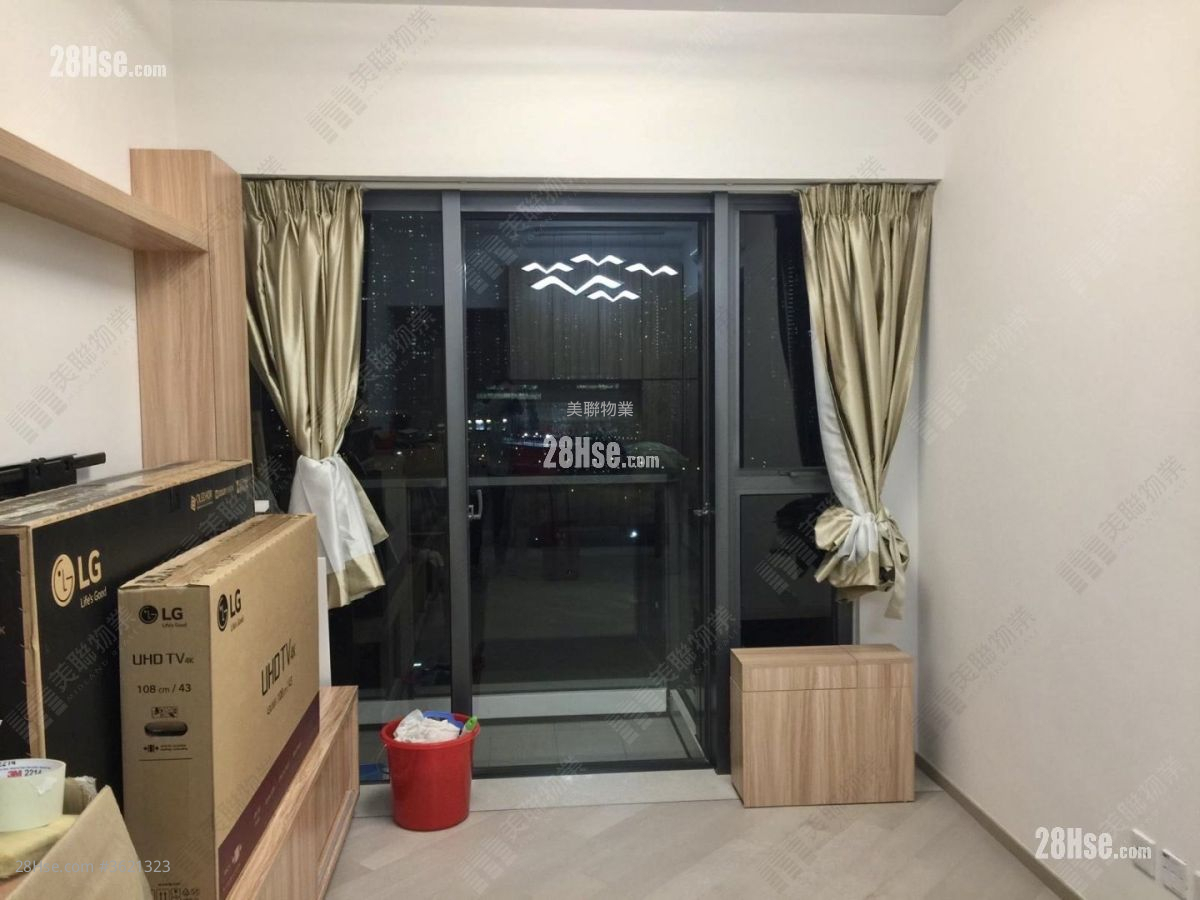 天晋 售盘 4 房 , 2 浴室 735 平方尺 ( 68.3 平方米 ) 天晋 售盘 4 房 , 2 浴室 735 平方尺 ( 68.3 平方米 )