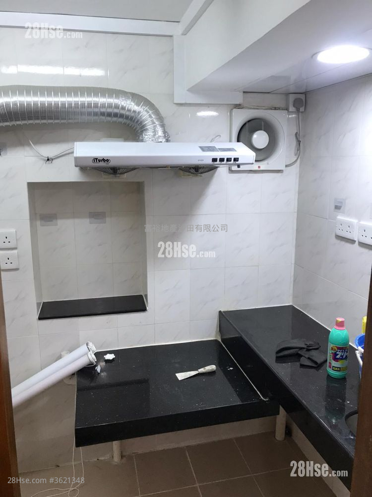 隔田村 租盘 2 房 , 1 浴室 350 平方尺 ( 32.5 平方米 ) 隔田村 租盘 2 房 , 1 浴室 350 平方尺 ( 32.5 平方米 )