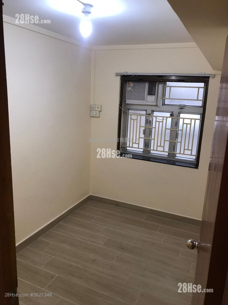 隔田村 租盘 2 房 , 1 浴室 350 平方尺 ( 32.5 平方米 ) 隔田村 租盘 2 房 , 1 浴室 350 平方尺 ( 32.5 平方米 )