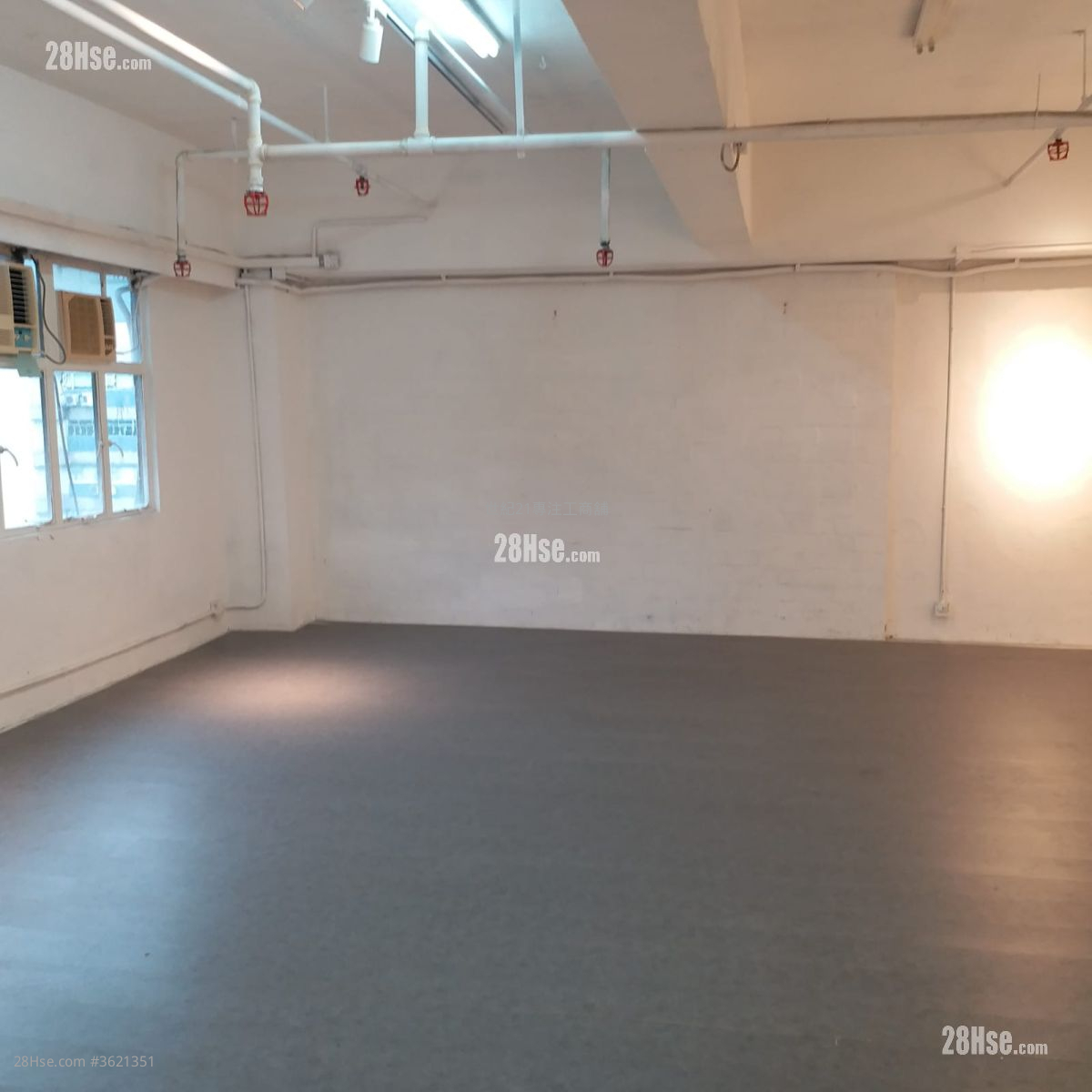 Universal Industrial Centre Rental 1 Bedroom , 1 Toilet Universal Industrial Centre Rental 1 Bedroom , 1 Toilet